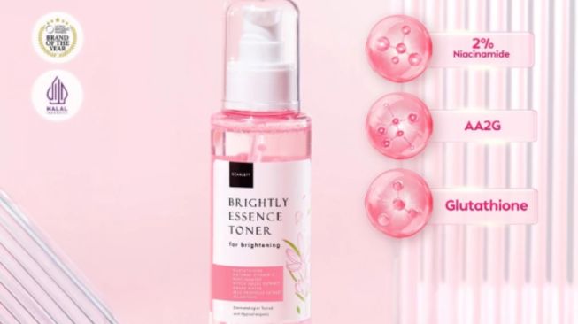 Scarlett Whitening Brightly Essence Toner. [Shopee/Scarlett]