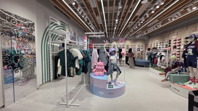 Bebas Mengekspresikan Diri, Adidas Kids Hadirkan Pakaian dengan Sentuhan Personal