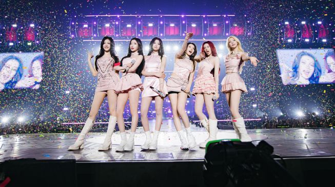 Girlband BABYMONSTER sukses menggelar  konser dunia di Indonesia Arena Jakarta pada Sabtu, 17 Oktober 2026. [Credit: YG Entertainment]