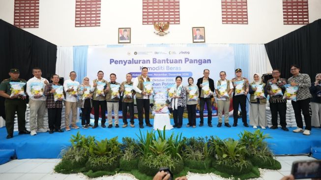 Dua Tahun Pemerintahan Prabowo-Gibran, Bulog Luncurkan Kemasan Baru Beras SPHP