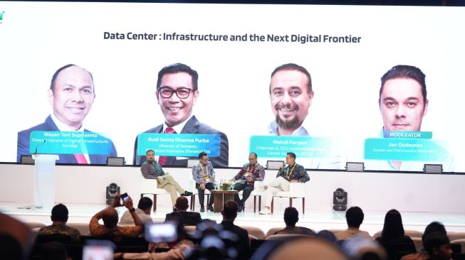 NeutraDC, penguatan kedaulatan digital tidak hanya berkaitan dengan ketersediaan fasilitas data center, tetapi juga dengan kesiapan infrastruktur dalam mendukung kebutuhan komputasi dan perkembangan teknologi di Indonesia. (Dok. Telkom)