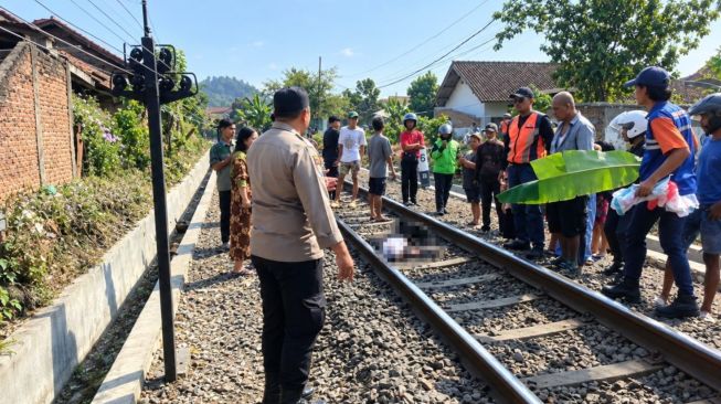 Abaikan Teriakan Penjaga Rel, Pemuda 21 Tahun Tewas Terseret Babaranjang di Bandar Lampung
