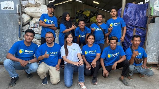 Olivia Padang dan Perjalanan Mengubah Sampah Plastik Jadi Produk Bernilai