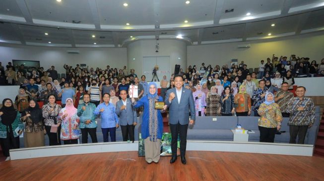 Buku Transformasi Kamar Kedua Parlemen Indonesia, Lalu Niqman Zahir Dorong Penguatan Demokrasi