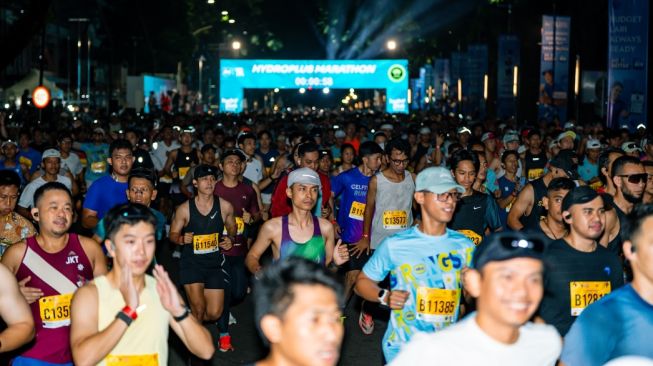 Sebanyak 32 titik hidrasi disiapkan untuk mendukung 37 ribu pelari di Jakarta Running Festival 2026 yang diikuti peserta dari 48 negara. [Dok. Istimewa]