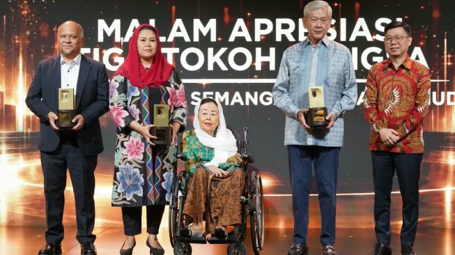 Hari Sumpah Pemuda, Tiga Tokoh Bangsa Terima Lifetime Achievement Award