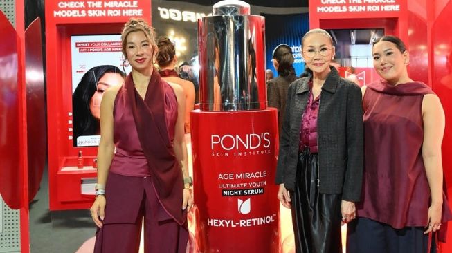 Jennifer Bachdim Jelang 40 Tahun, Kulit Terawat dan Pesona Elegannya di JFW 2027 Mencuri Perhatian (Dok. Istimewa)