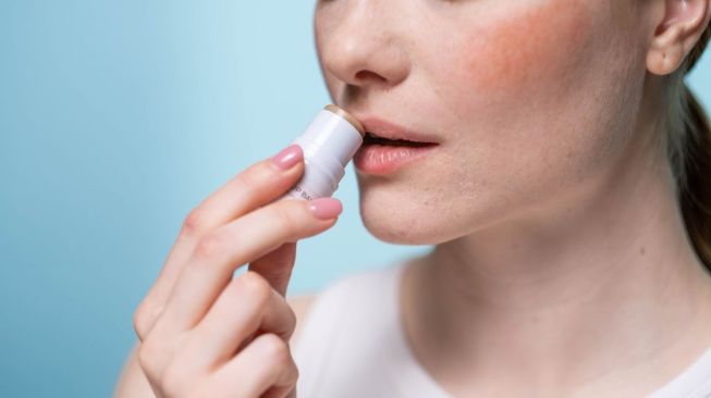 Tak Perlu Mahal, Ini 4 Lip Balm untuk Bibir Hitam dan Kering di Bawah Rp30 Ribu