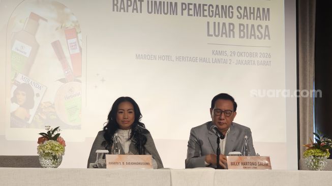 Keponakan Prabowo Subianto Rahayu Saraswati ditunjuk menjadi Wakil Komisaris Utama, PT Victoria Care Indonesia Tbk (VICI). [Suara.com/Rina Anggraeni].