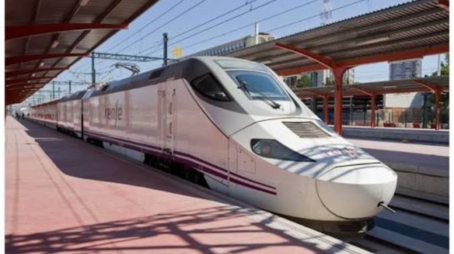 Cerita Penumpang Detik-detik Kecelakaan Kereta Cepat Spanyol hingga Tewaskan 68 Orang
