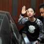 Dewi Perssik Coblos Caleg yang Bisa Membebaskannya