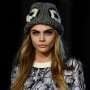 "Catwalk", Model Profesional Inggris Justru "Selfie"