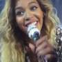 Beyonce Setop Show dan Nyanyikan Lagu Ulang Tahun untuk Fans
