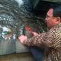 Pemerintah Jakarta dan Kodam Jaya Bersihkan Sampah Usai Lebaran