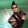 Paris Fashion Week Hadirkan Model Bertubuh Kerdil