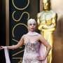 Tidak Masuk Nominasi Oscar, Lady Gaga Eksis di "Red Carpet"