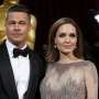 Usai Operasi Payudara, Angelina Jolie Tampil Seksi di Ajang Oscar 