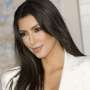 Wow, "Follower" Twitter Kim Kardashian Tembus 20 Juta