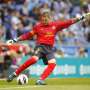 Valdes Segera Mendarat di Anfield?
