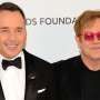 Elton John Nikahi David Furnish Bulan Mei