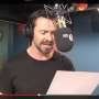 Pemeran "Wolverine", Hugh Jackman Latihan "Tap Dancing"
