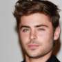 Zac Efron Pamer Alat Kelamin 