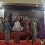 Anggunnya Kartini Modern dalam Balutan Kebaya 