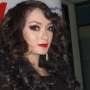 Elusan Ryan Bikin Zaskia Gotik Luluh