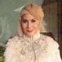 Tutup Aurat, Marini Zumarnis Tetap "Laku" di Dunia Hiburan