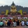 Peringati Waisak, Ribuan Umat Buddha Banjiri Borobudur 