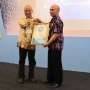 Canon Raih Tiga Penghargaan "Top IT & Top Telco 2014"