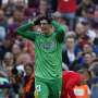 Courtois Tolak Berbagi Laga Dengan Cech