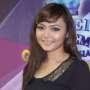 Rina Nose Jelaskan Kabar Hubungannya dengan Lelaki India