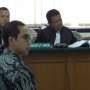 Sambil Menangis, Wawan Bacakan Nota Keberatan 