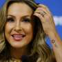 5 Fakta Claudia Leitte, Penyanyi Lagu Resmi Piala Dunia