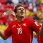 Dramatis, Swiss Kalahkan Ekuador 2-1