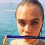 Dukung "Free the Nipple", Cara Delevigne Unggah Foto "Topless"