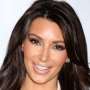 Kim Kardashian Janji Akan Narsis Telanjang Sampai Mati