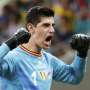 Courtois Ingin Belajar dari Cech 