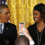 Komedian AS Sebut Obama Gay dan Istrinya Transgender