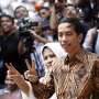 Jokowi Nyoblos di TPS 18