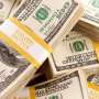 Usai Melonjak Tinggi, Dolar Melemah Terhadap Uang Utama