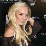 Lindsay Lohan Pilih Hipnoterapi Untuk Berhenti Merokok 