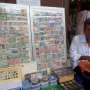 Berburu Uang Kuno di Pasar Baru