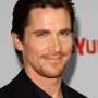 5 Alasan Perempuan "Menggilai" Christian Bale