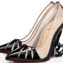 Sepatu "Maleficent" Angelina Jolie Sedot Perhatian Fashionista