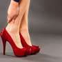 Yang Perlu Perempuan Ketahui Tentang Efek "High Heels"
