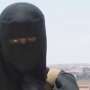 Militan Perempuan ISIS Ini Bernazar Penggal Tawanan Inggris dan AS