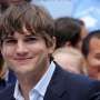 Derita Penyakit Autoimun Langka, Ashton Kutcher sampai Lumpuh, Buta, dan Tuli selama Setahun