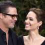 Angelina Jolie Sekarang Pakai Cicin Kawin